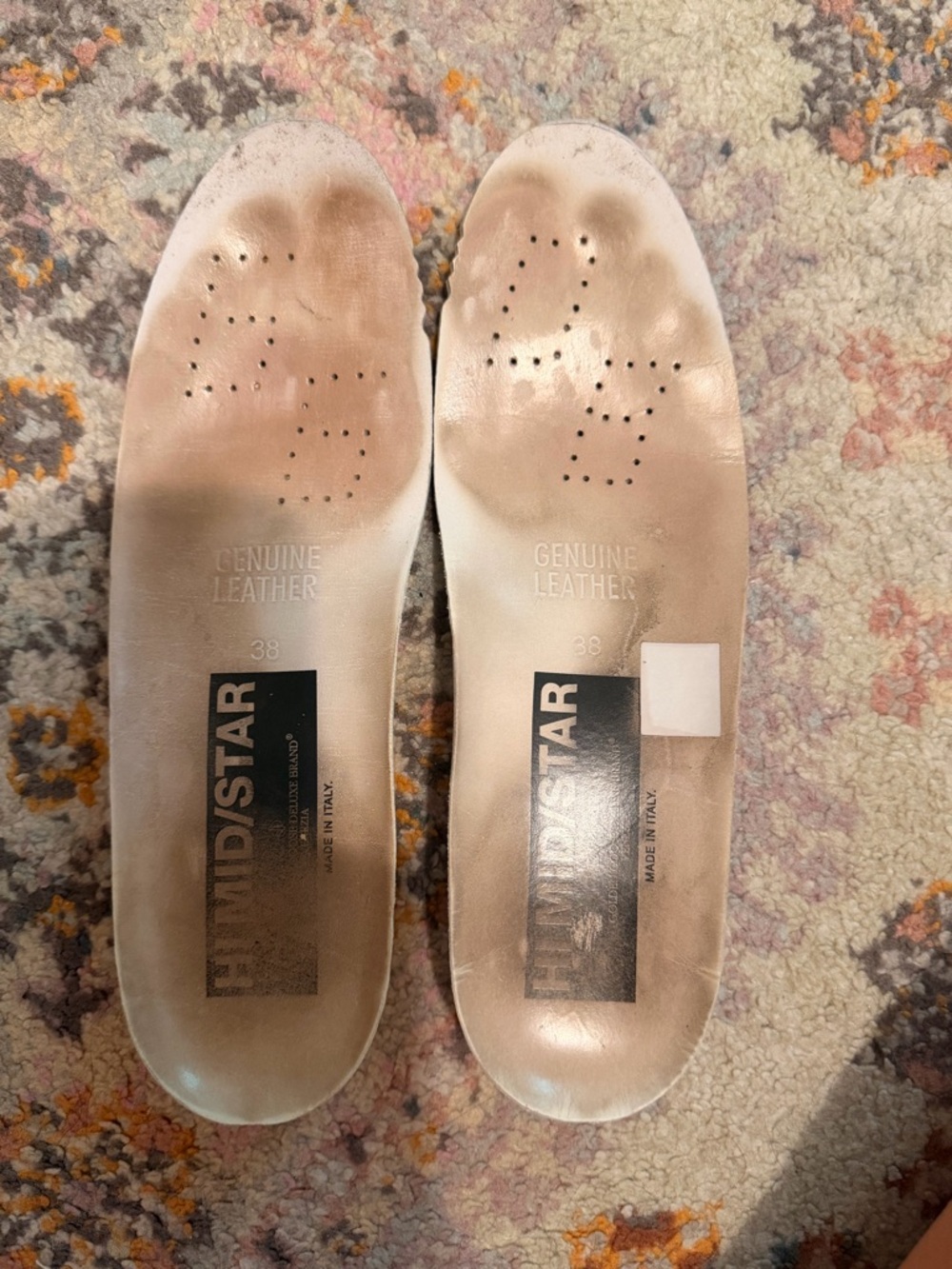 Golden Goose Mid/High-Top Sneakers - Picture 8 of 11